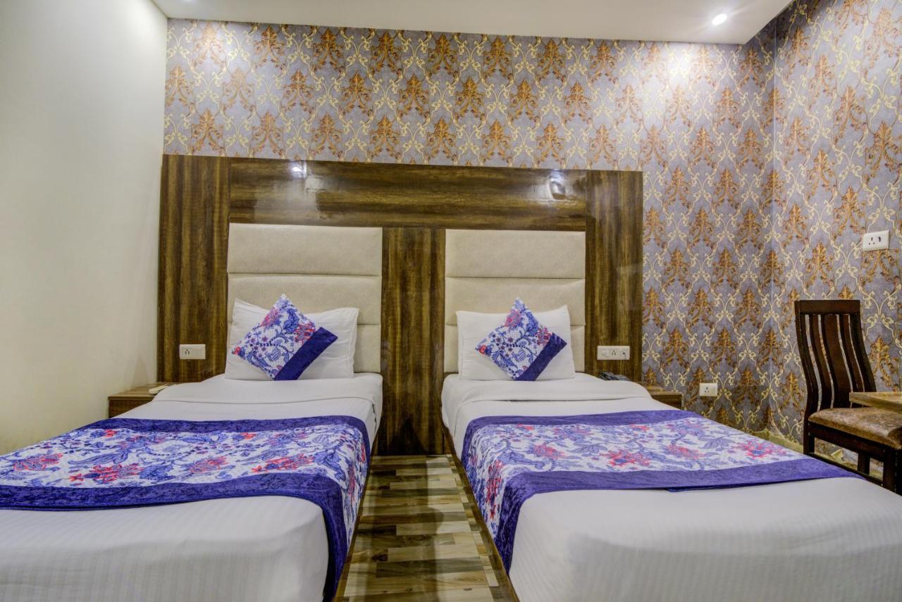 Hotel Smart Plaza Delhi Airport New Delhi Exterior foto
