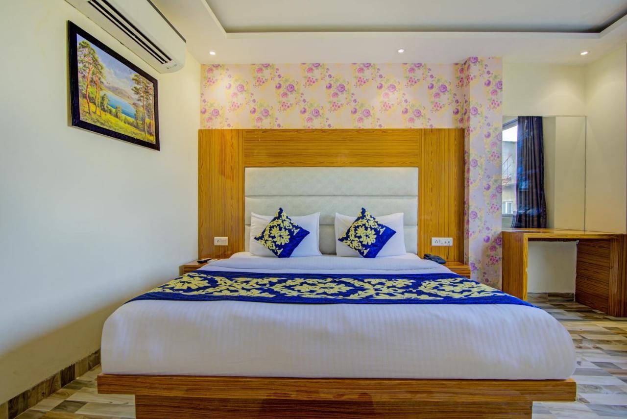 Hotel Smart Plaza Delhi Airport New Delhi Exterior foto