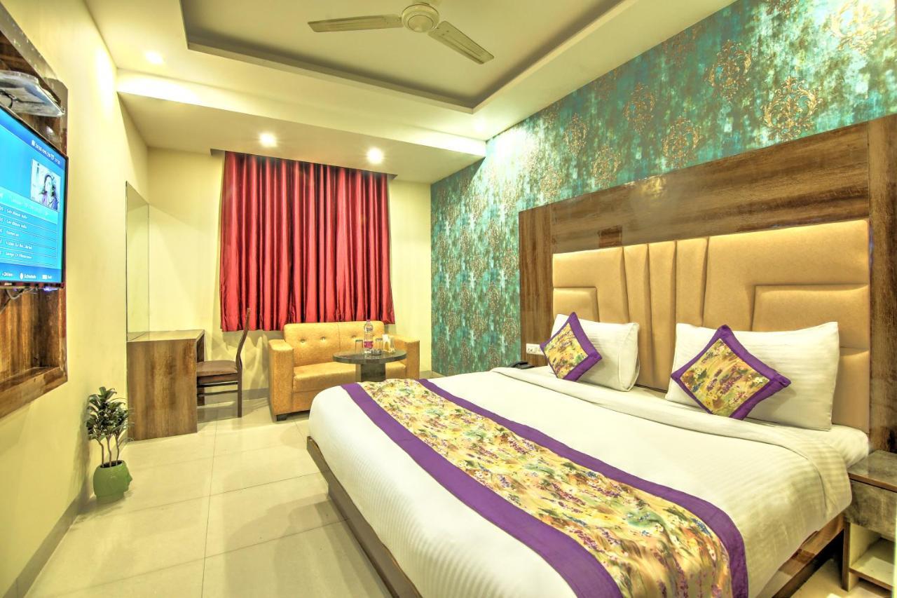 Hotel Smart Plaza Delhi Airport New Delhi Exterior foto
